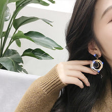 Load image into Gallery viewer, Simple Wild Rhinestone Hollow Circle Dangle Earrings