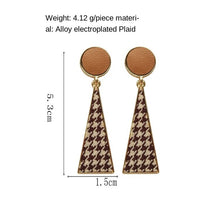 Load image into Gallery viewer, Retro Temperament Geometric Triangle Clip Earrings