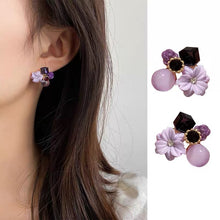 Load image into Gallery viewer, Purple Crystal Flower Must Have Stud Earrings