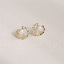 Load image into Gallery viewer, Trendy Round Exquisite Pearl Simple Stud Earrings
