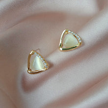 Load image into Gallery viewer, Triangular Geometric Opal Delicate Earrings