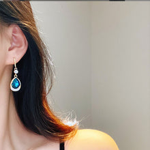 Load image into Gallery viewer, Elegant Temperament Blue Water Drop Earrings