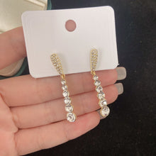 Load image into Gallery viewer, Exquisite Sparkling Zircon Long Tassel Earrings