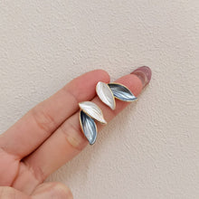Load image into Gallery viewer, Trendy Fresh Lovely Sweet Grey Leaf Stud Earrings