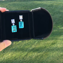 Load image into Gallery viewer, Elegant Blue Stone Dangle Earrings