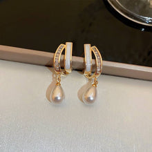 Load image into Gallery viewer, Zircon Shell Pearl Tassel Golden Earrings
