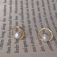Load image into Gallery viewer, Trendy Round Exquisite Pearl Simple Stud Earrings

