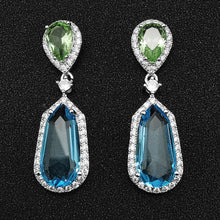 Load image into Gallery viewer, Luxury Geometry Tempting Crystal Drop Earrings
