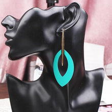 Load image into Gallery viewer, Alluring Queenly Sharp Oval Dangle Earrings - earringsly

