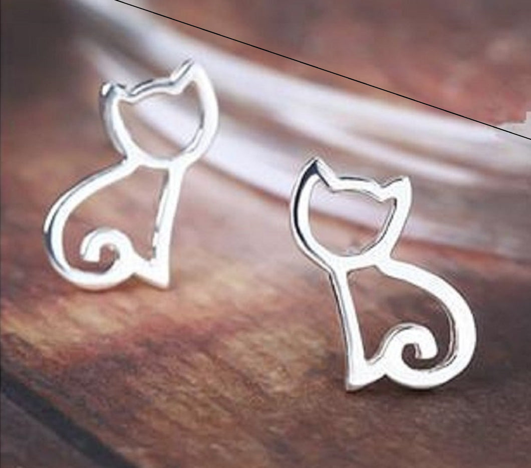 Tiny 925 Silver Cat Stud Earrings