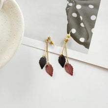Load image into Gallery viewer, Small Creative Fresh colors leaf earrings - earringsly

